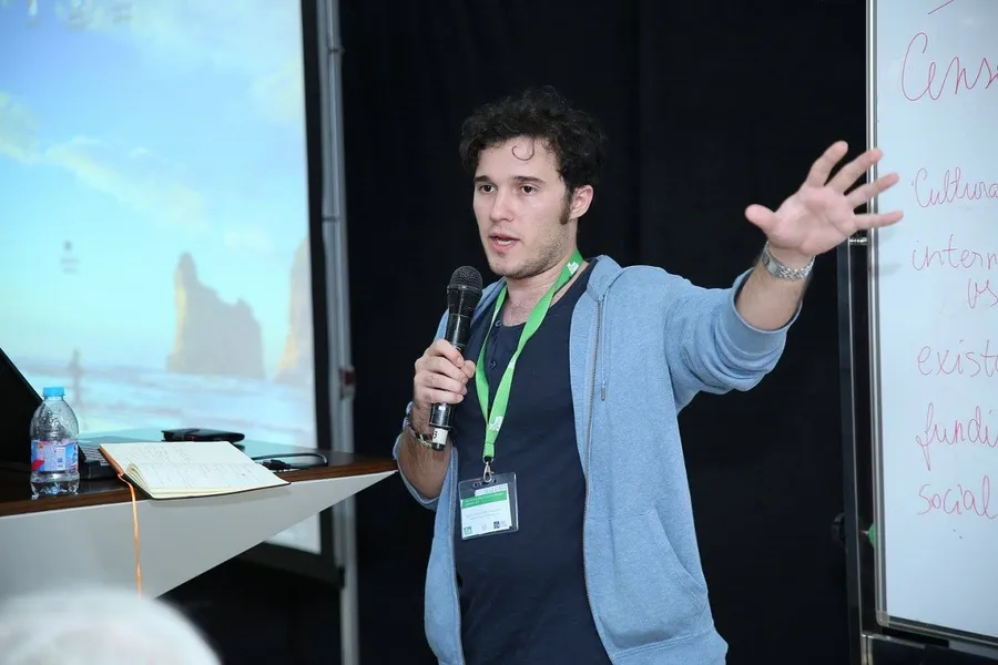 Sepehr Sharifzadeh speaking during Atelier for Young Festival and Cultural Managers in Shanghai.