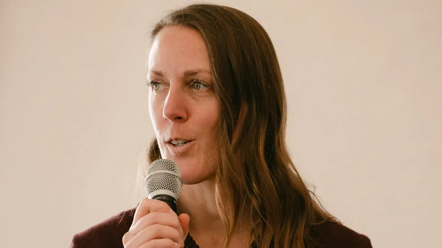 Lisel Petis speaking at Salzburg Global Seminar