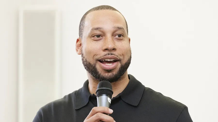 Chris Harris speaking at the Media Academy