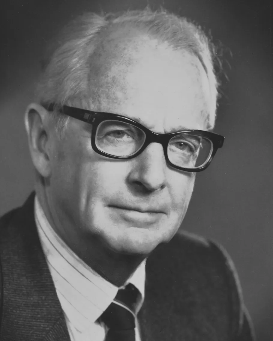 Image 1 of year 1977