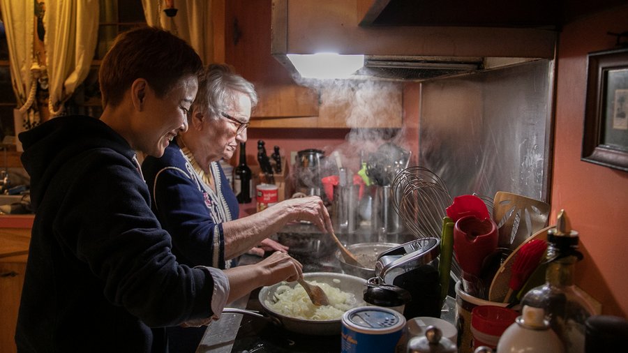 Yu Nakamura's fascination with "Grandma's Recipes" began five years ago in Japan