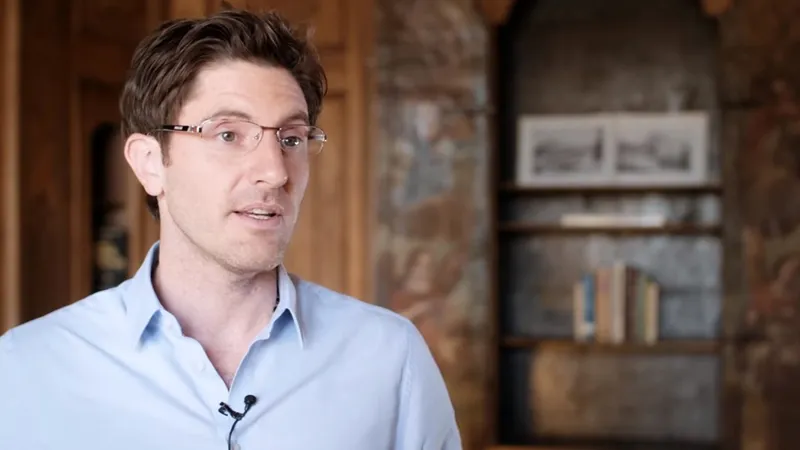 Nicholas Garcia Mayor talks innovative approaches to the Refugee Crisis at our Young Cultural Innovators Forum II