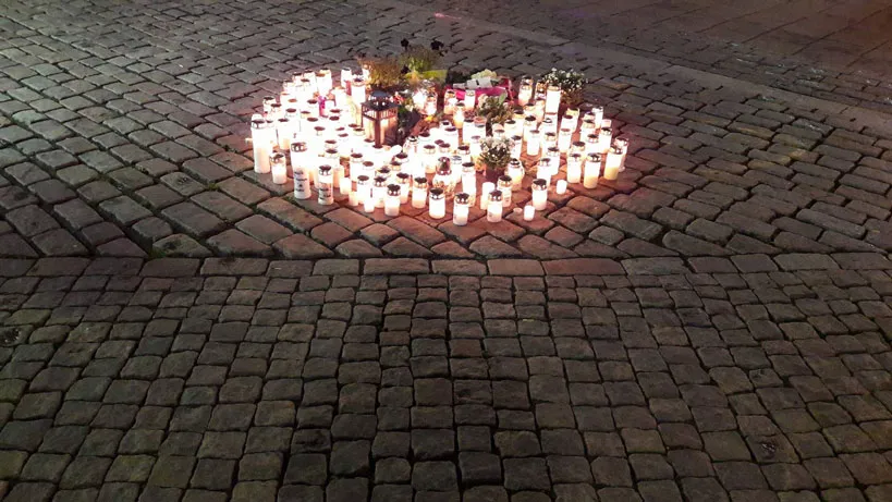 Candles brought to the market square in Turku, Finland, following the knife attack in August 2017. Photo: Sullay/Wikimedia commons