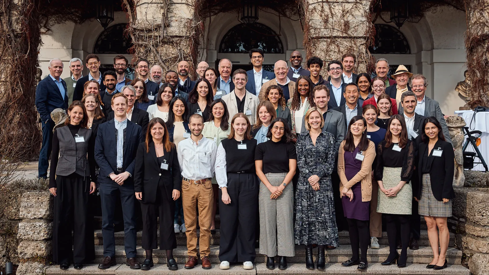 Group Picture of International Law Fellows Network Otside the Schloss Leopoldskron