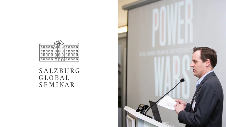 Charlie Savage speaking at the 16th symposium of the Salzburg Seminar American Studies Association